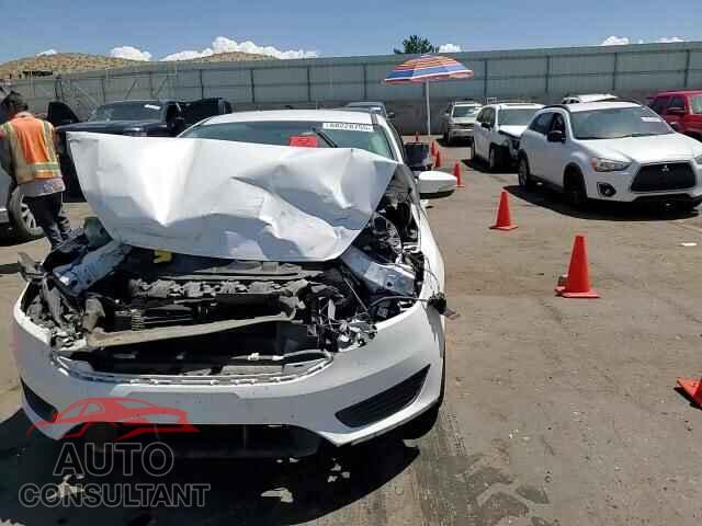 FORD FOCUS 2017 - 1FADP3K20HL328984