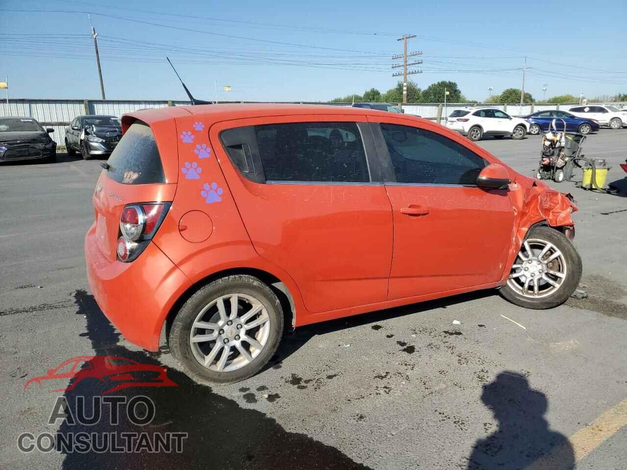 CHEVROLET SONIC 2012 - 1G1JC6SH7C4170427