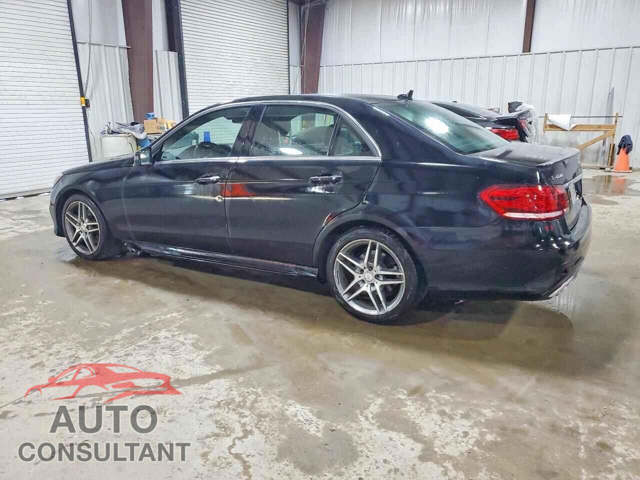 MERCEDES-BENZ E-CLASS 2015 - WDDHF6HB0FB124492