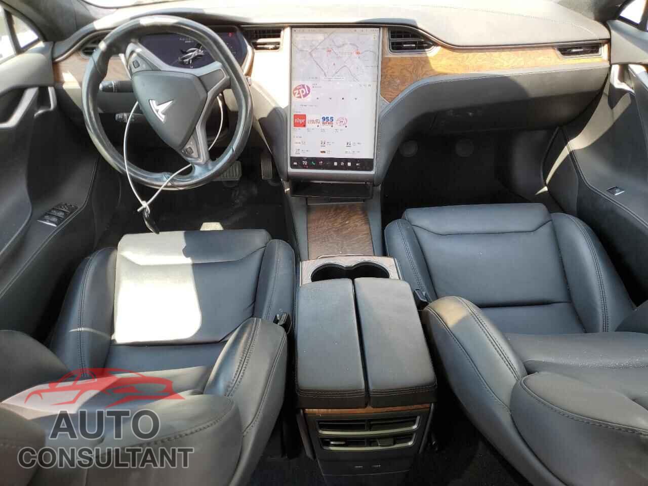 TESLA MODEL S 2018 - 5YJSA1E23JF297824