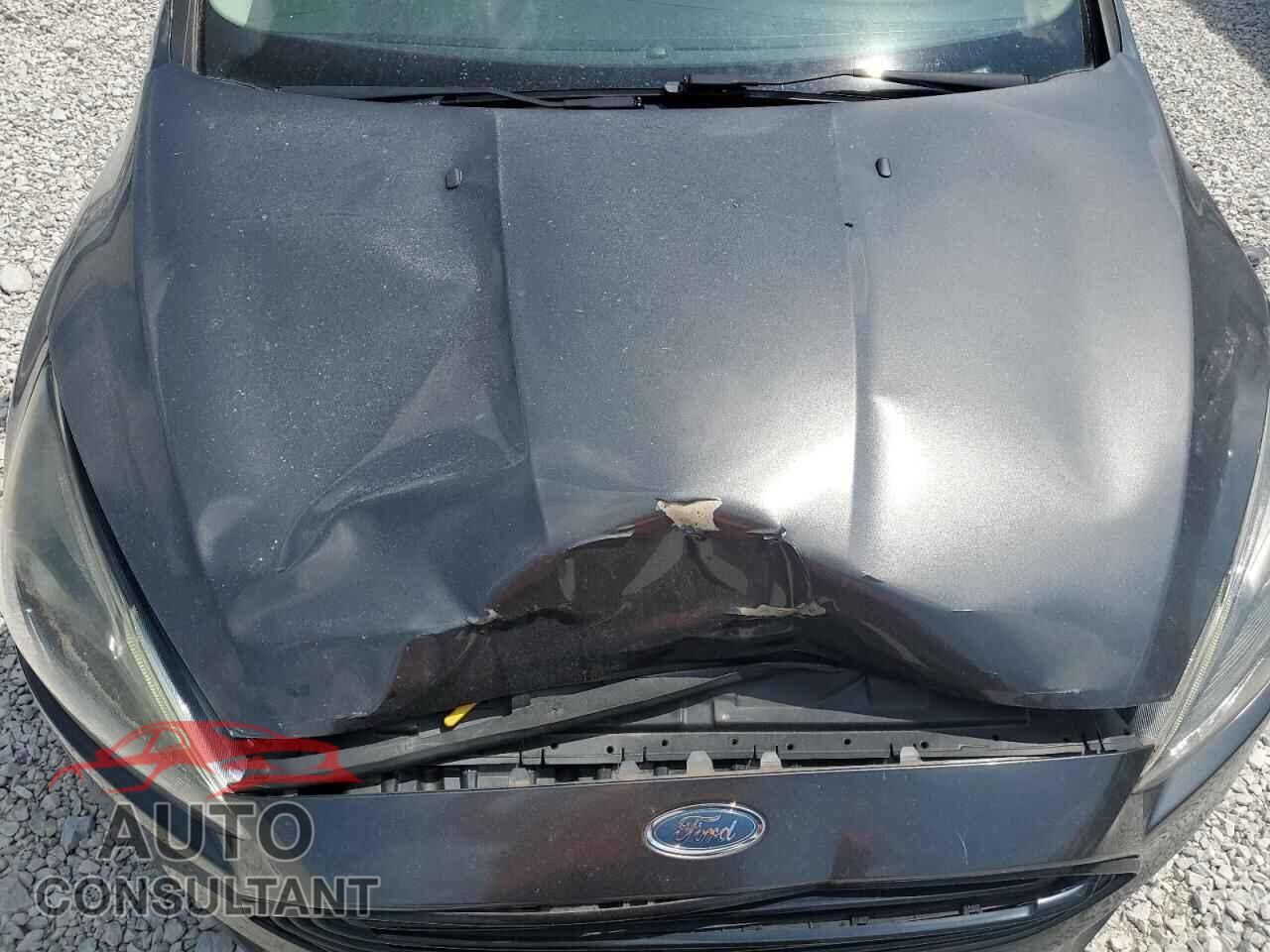 FORD FOCUS 2017 - 1FADP3FE8HL340482