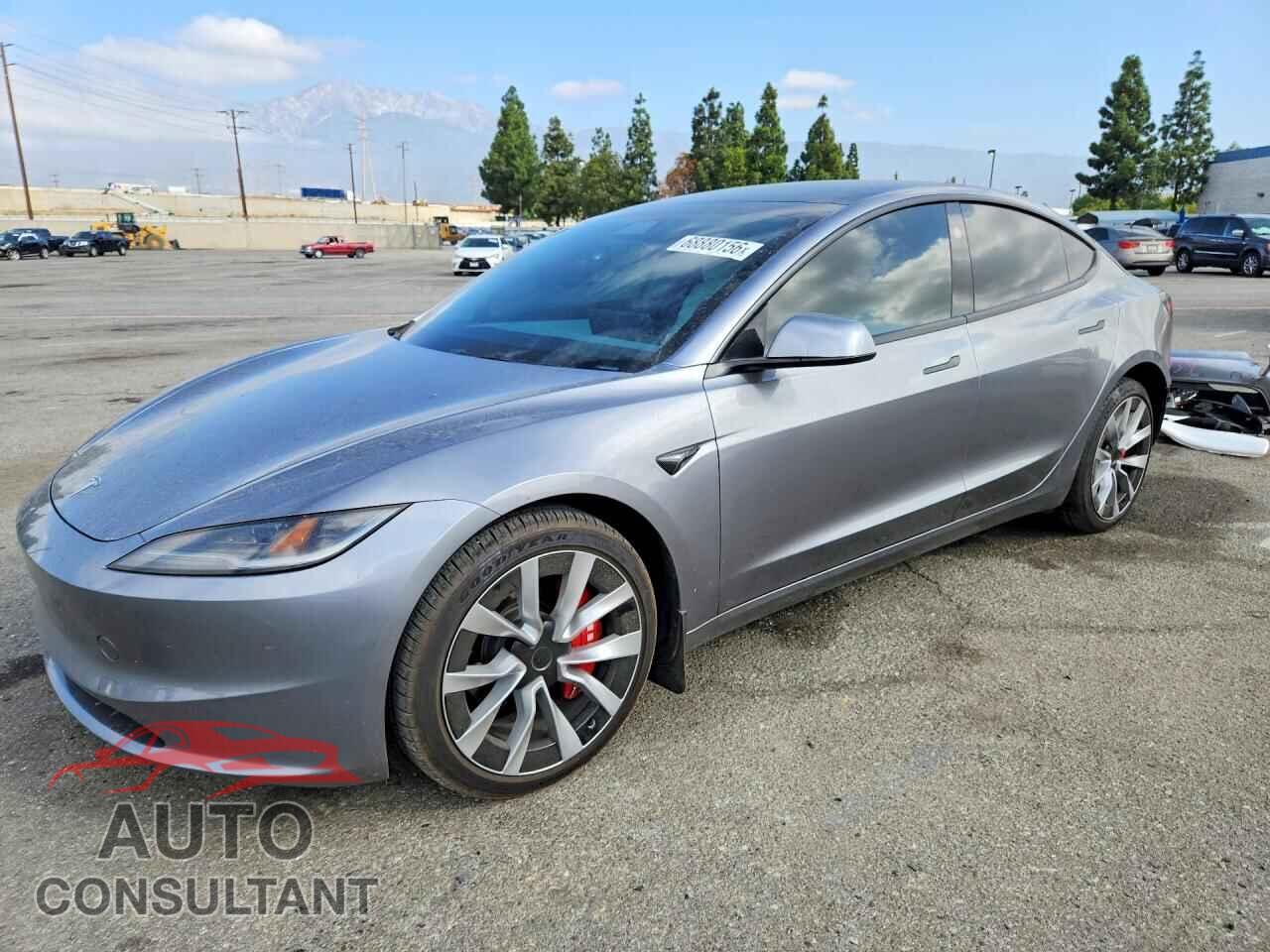 TESLA MODEL 3 2025 - 5YJ3E1EA2SF018445