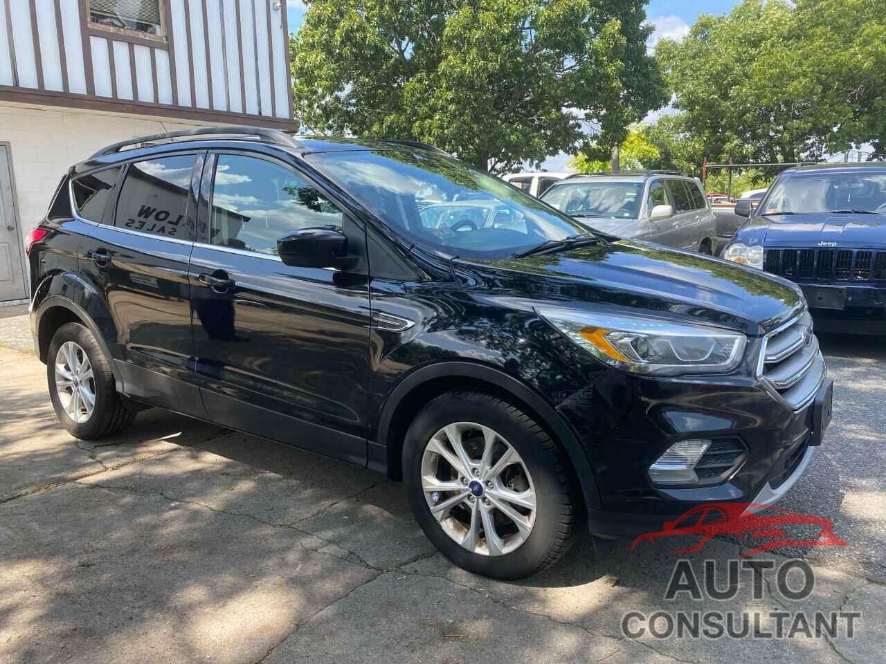 FORD ESCAPE 2017 - 1FMCU9GD1HUC91641