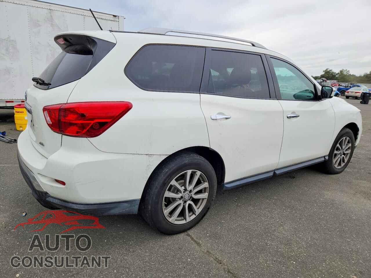NISSAN PATHFINDER 2017 - 5N1DR2MM8HC690084
