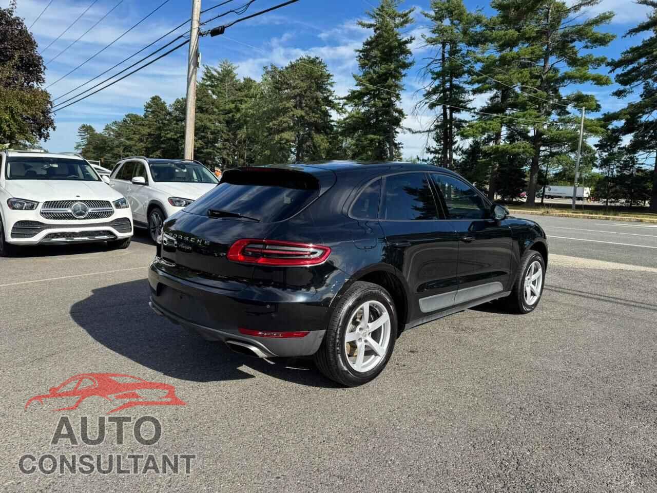 PORSCHE MACAN 2017 - WP1AA2A50HLB01197