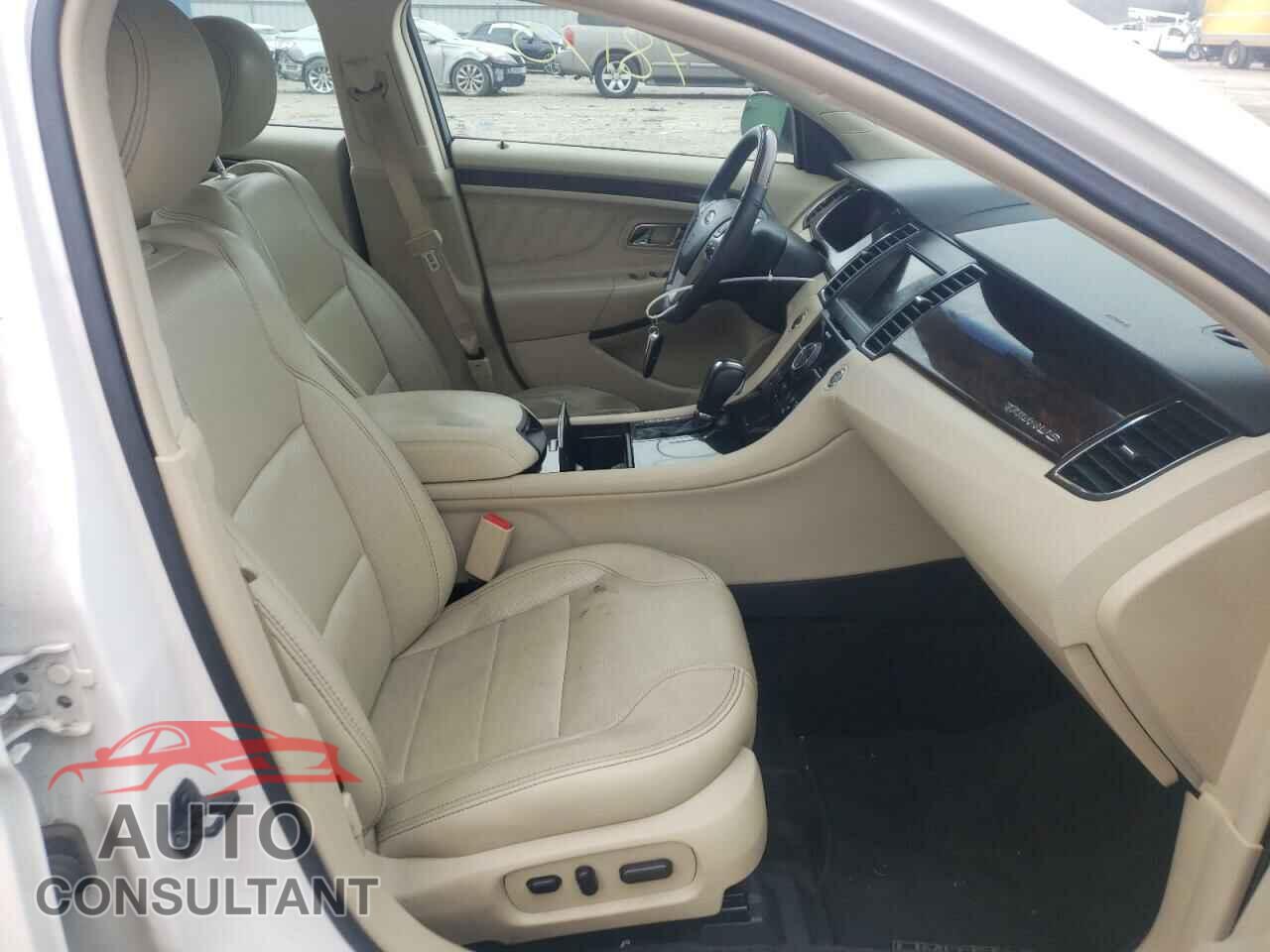 FORD TAURUS 2017 - 1FAHP2F8XHG142758