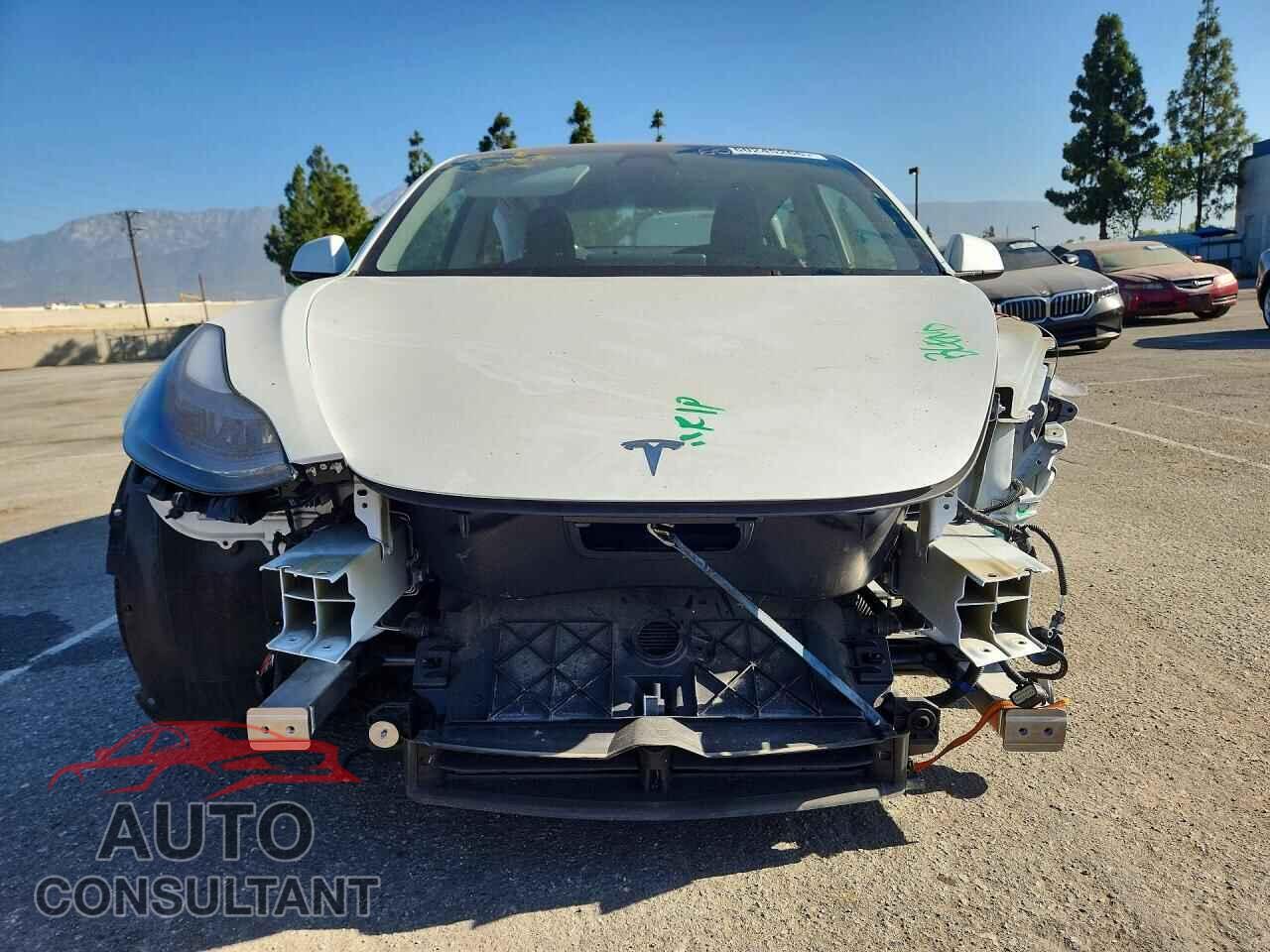 TESLA MODEL 3 2023 - 5YJ3E1EA3PF555543