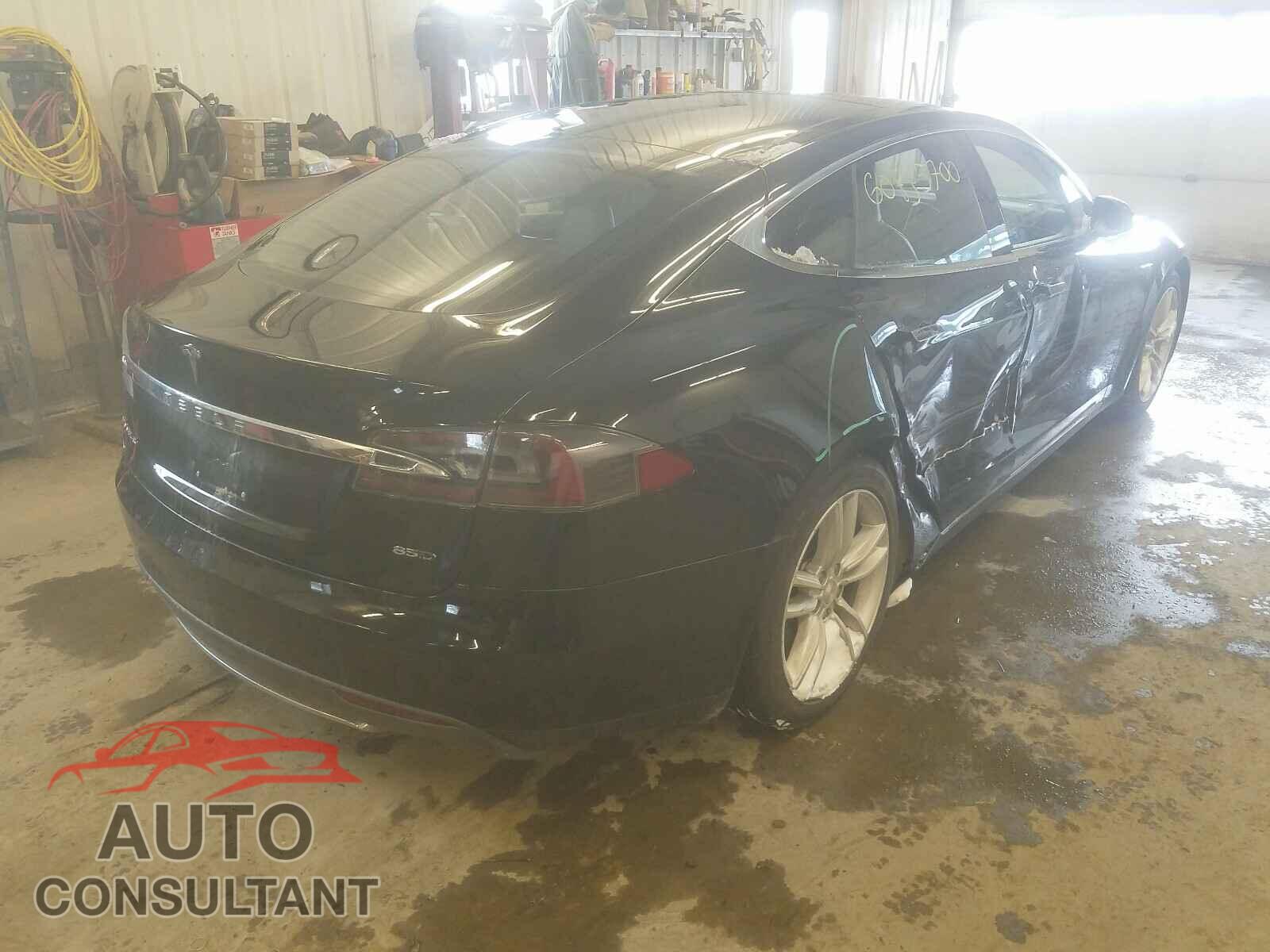TESLA MODEL S 2016 - 5YJSA1E2XGF125881
