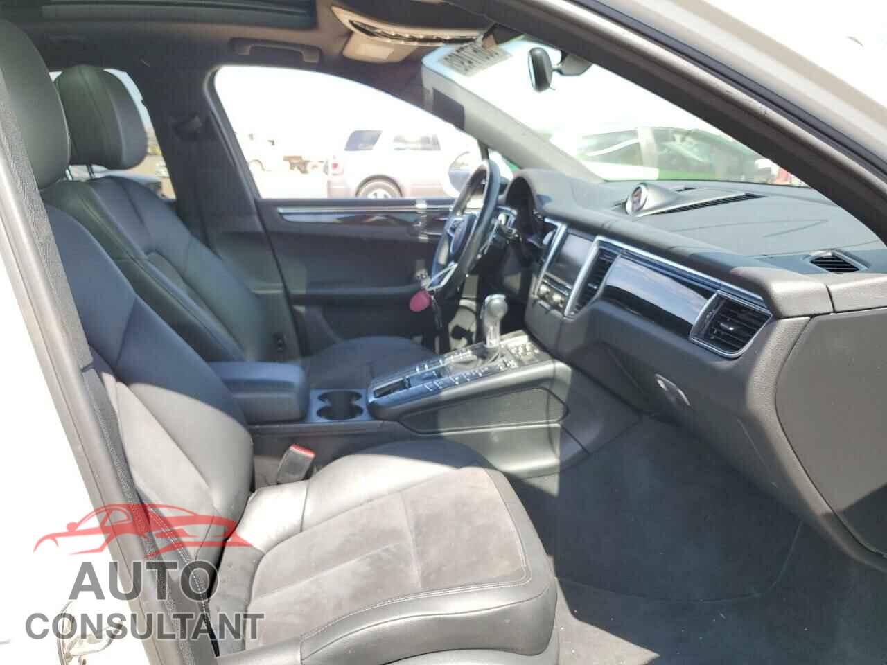 PORSCHE MACAN 2016 - WP1AB2A52GLB41373