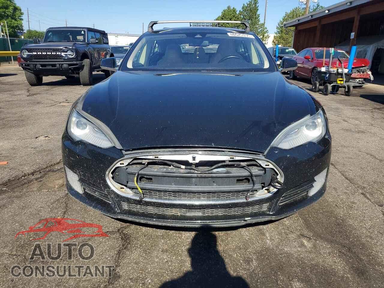TESLA MODEL S 2015 - 5YJSA1E25FF112714