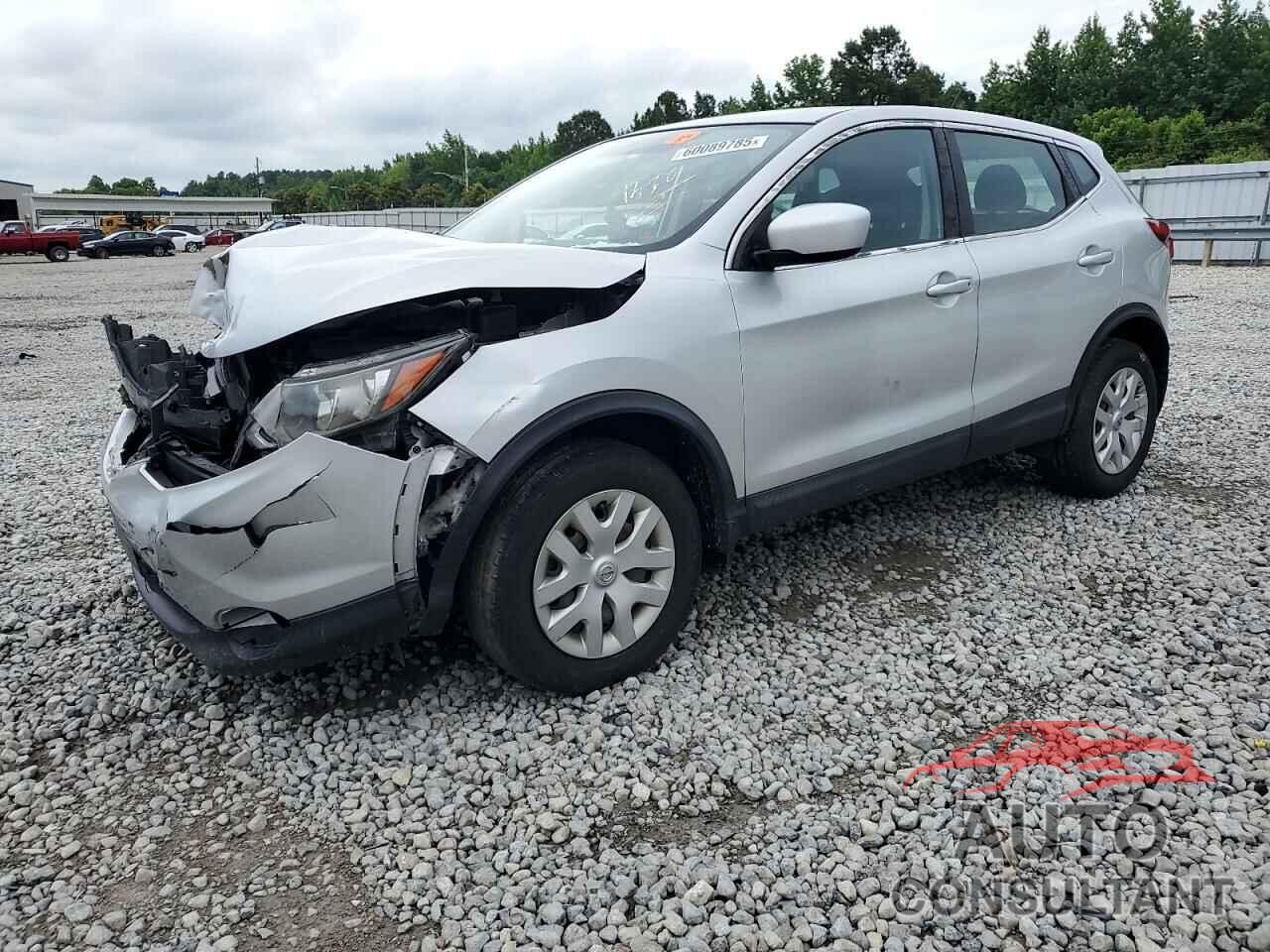 NISSAN ROGUE 2018 - JN1BJ1CP2JW165330