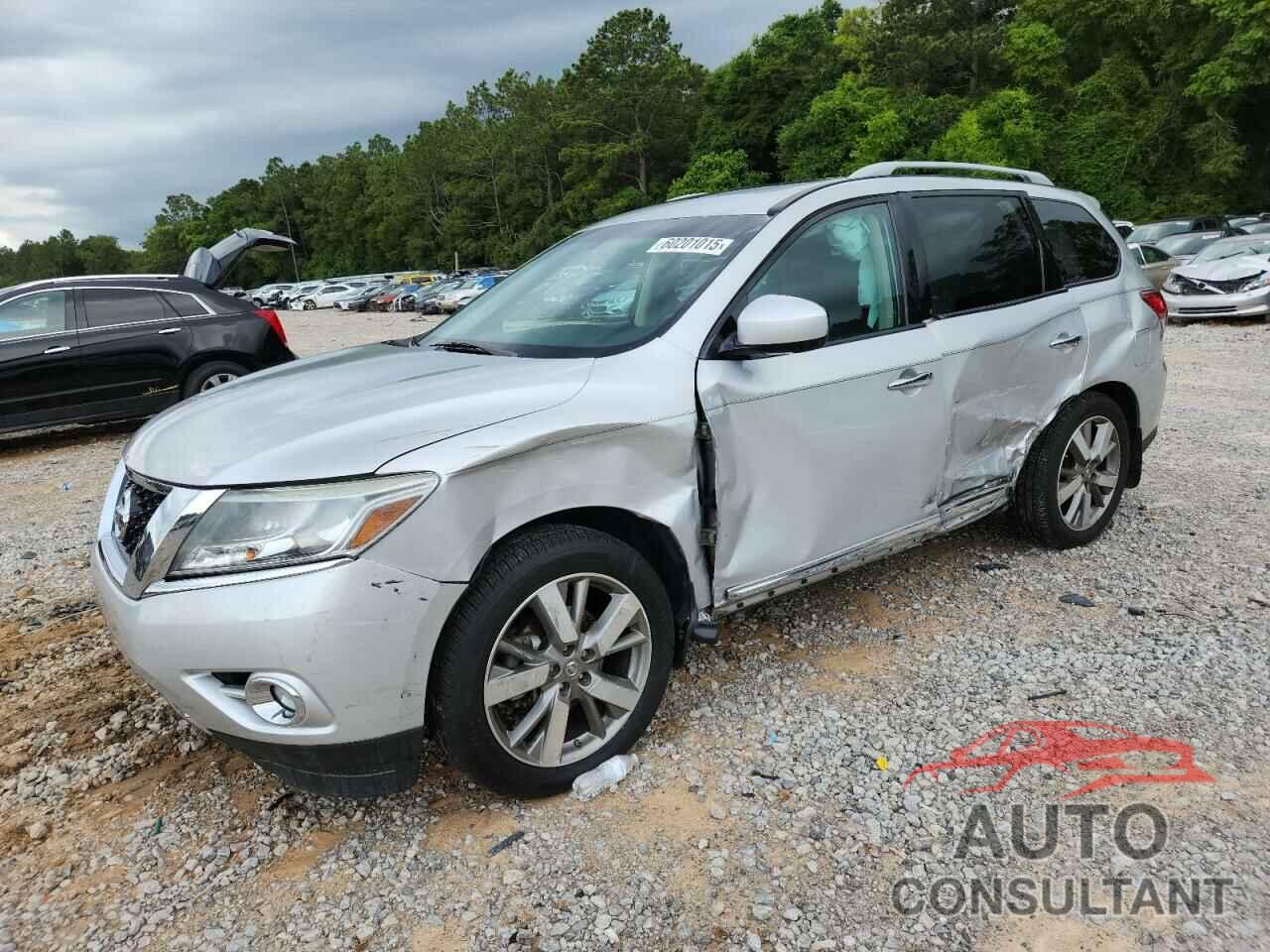 NISSAN PATHFINDER 2015 - 5N1AR2MN2FC671555