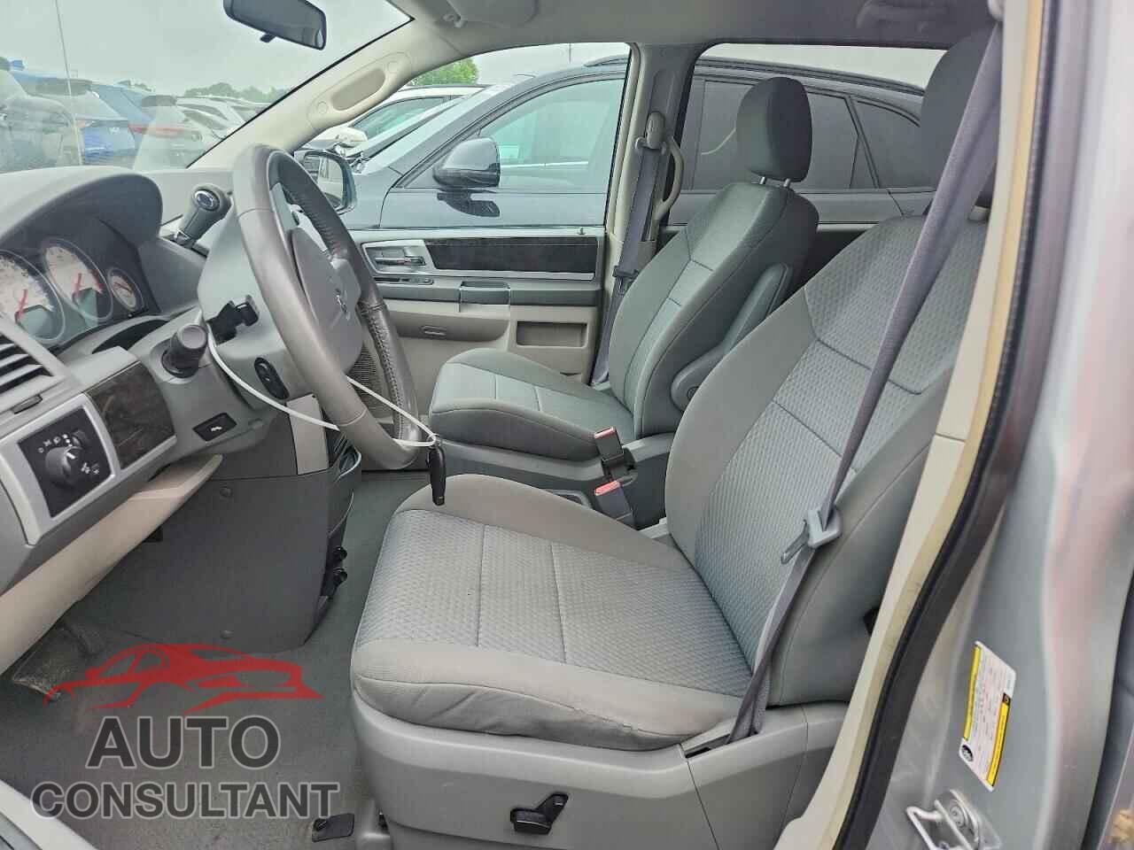 DODGE CARAVAN 2010 - 2D4RN5D17AR134717