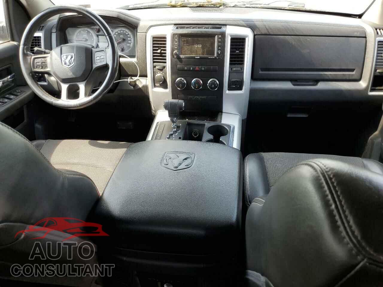 DODGE RAM 1500 2012 - 1C6RD7MT8CS322331