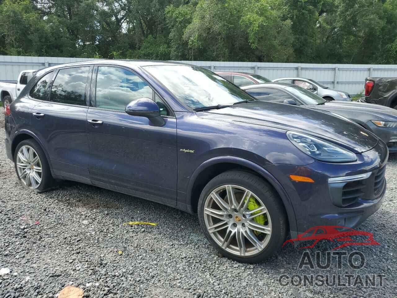PORSCHE CAYENNE 2017 - WP1AE2A21HLA73369