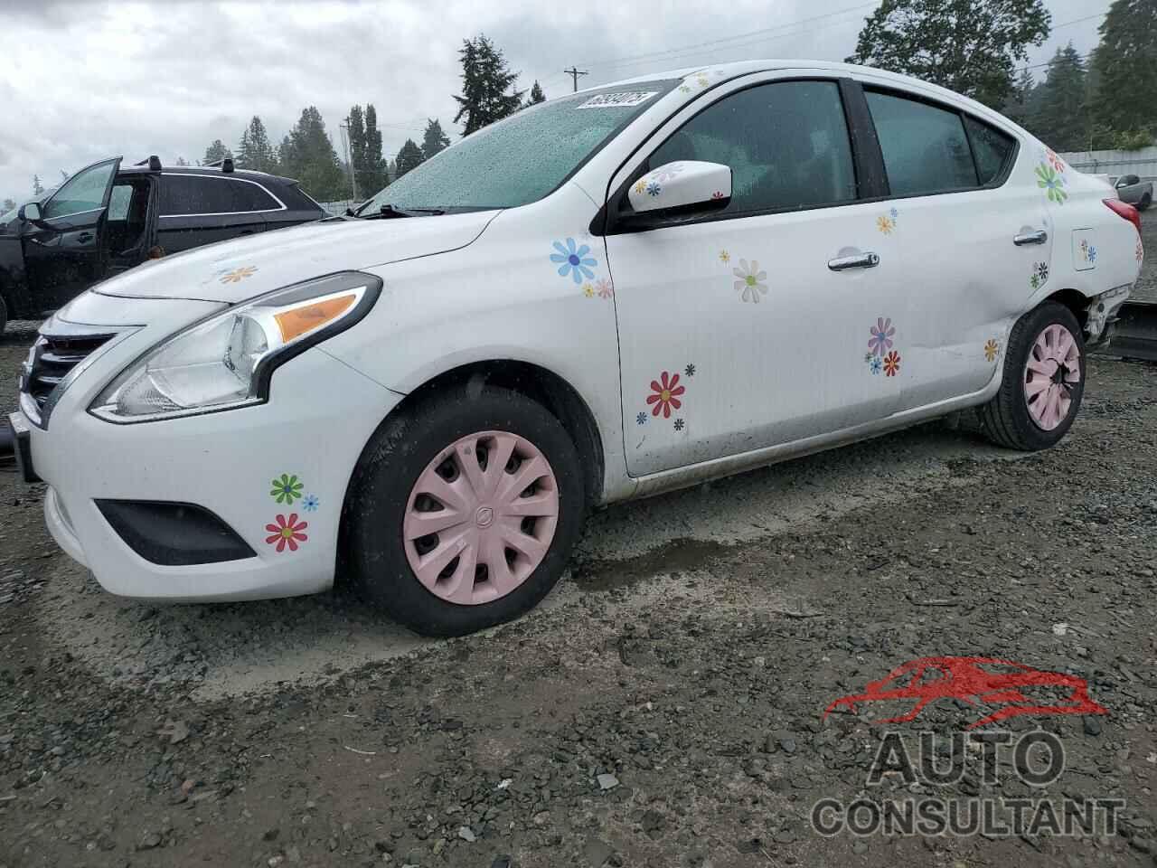 NISSAN VERSA 2017 - 3N1CN7AP5HL839341