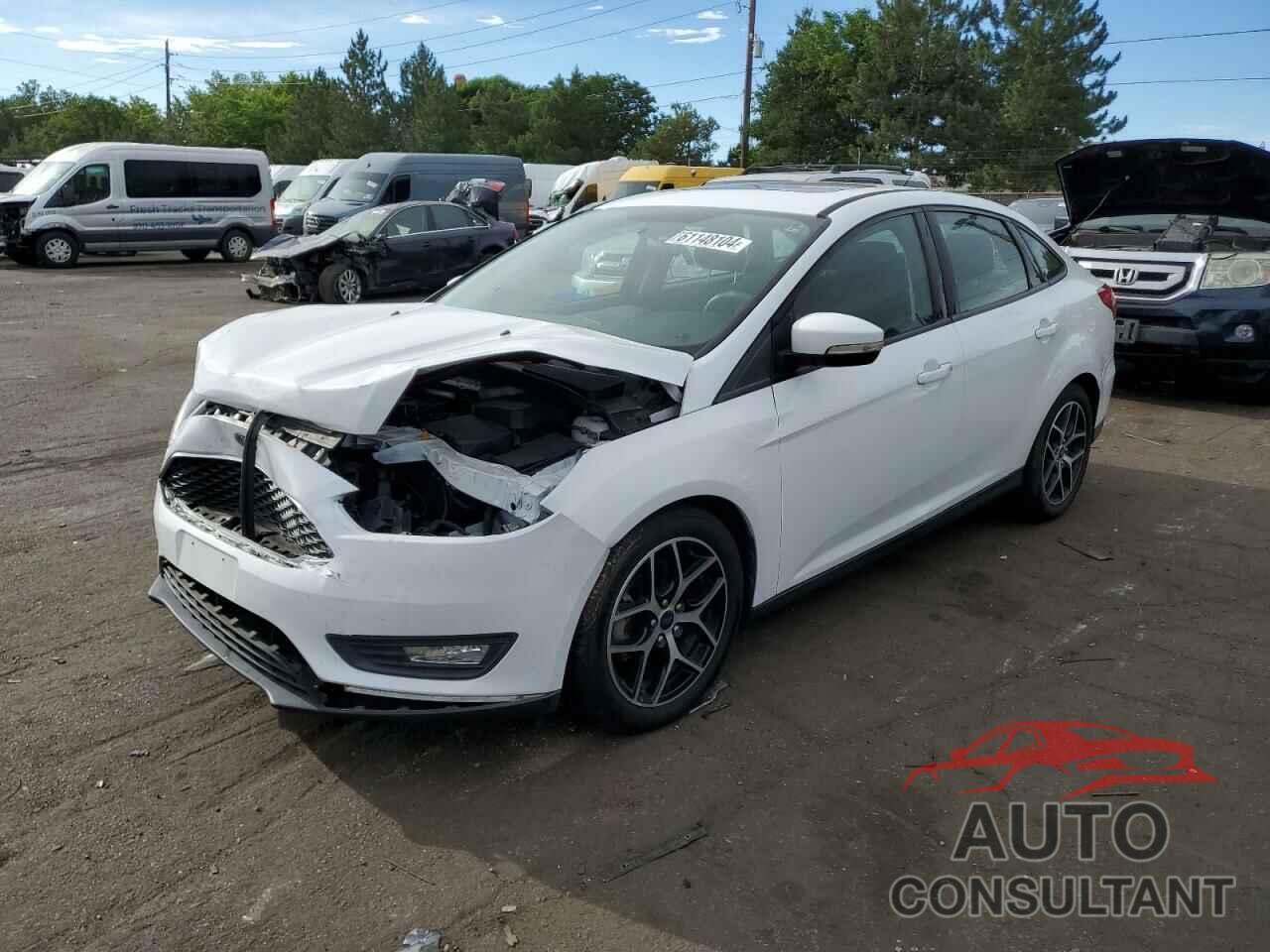 FORD FOCUS 2018 - 1FADP3H26JL236517