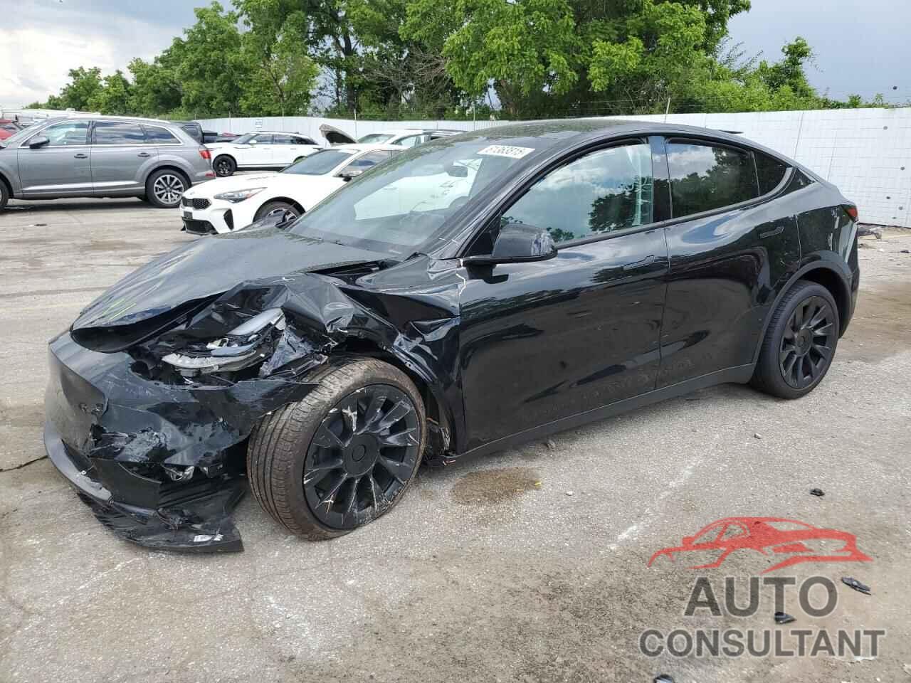 TESLA MODEL Y 2025 - 7SAYGDEE7SF288472