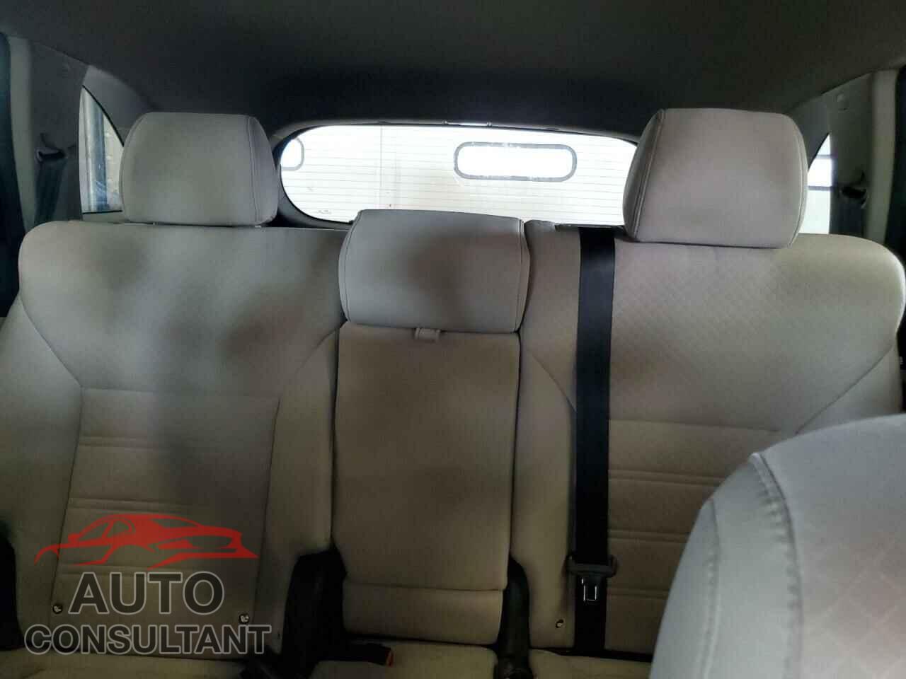 KIA SORENTO 2017 - 5XYPGDA37HG289670