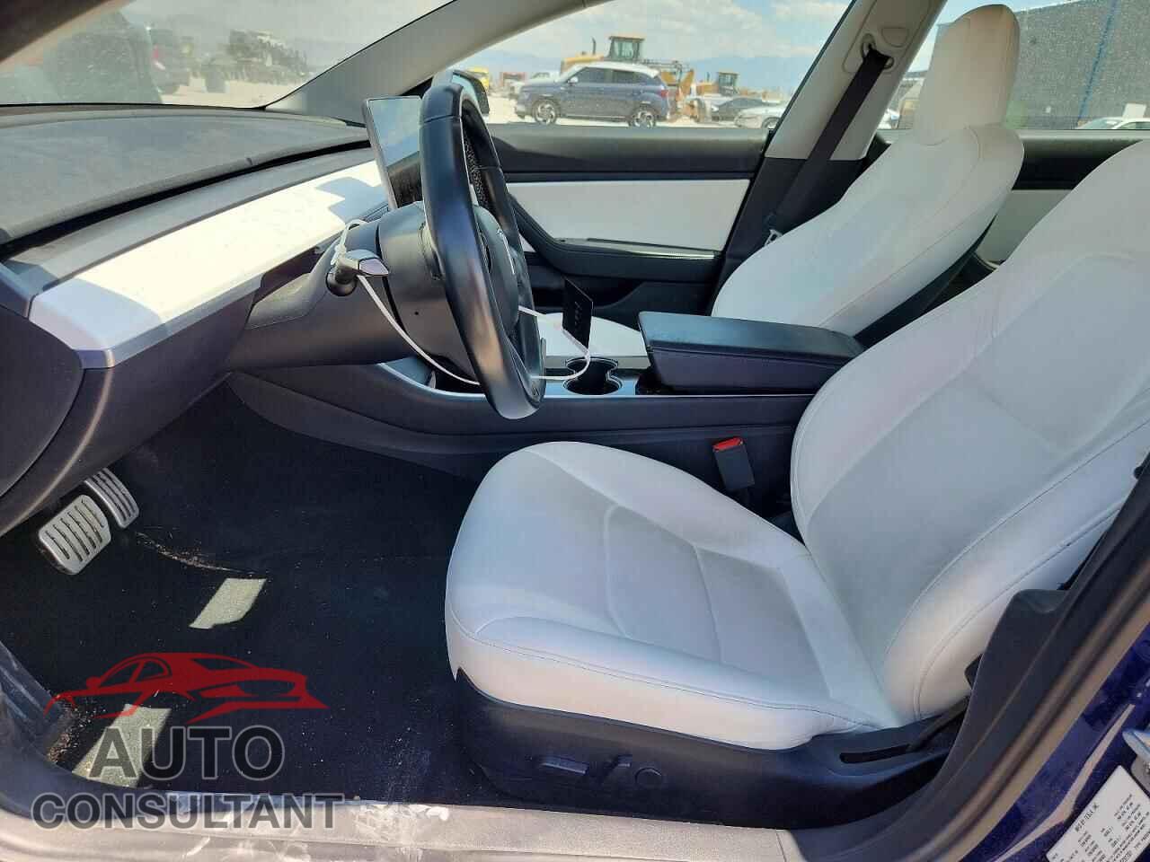 TESLA MODEL 3 2019 - 5YJ3E1EB6KF231701