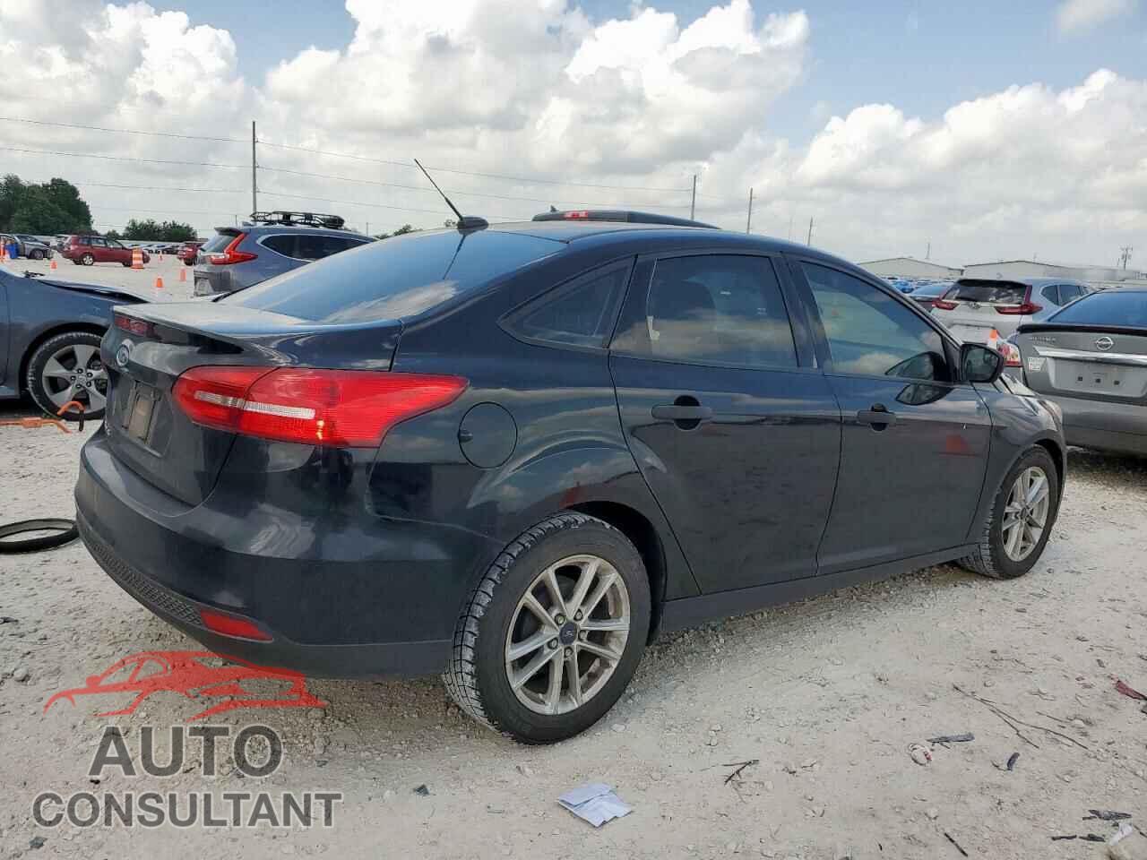FORD FOCUS 2017 - 1FADP3E25HL283827
