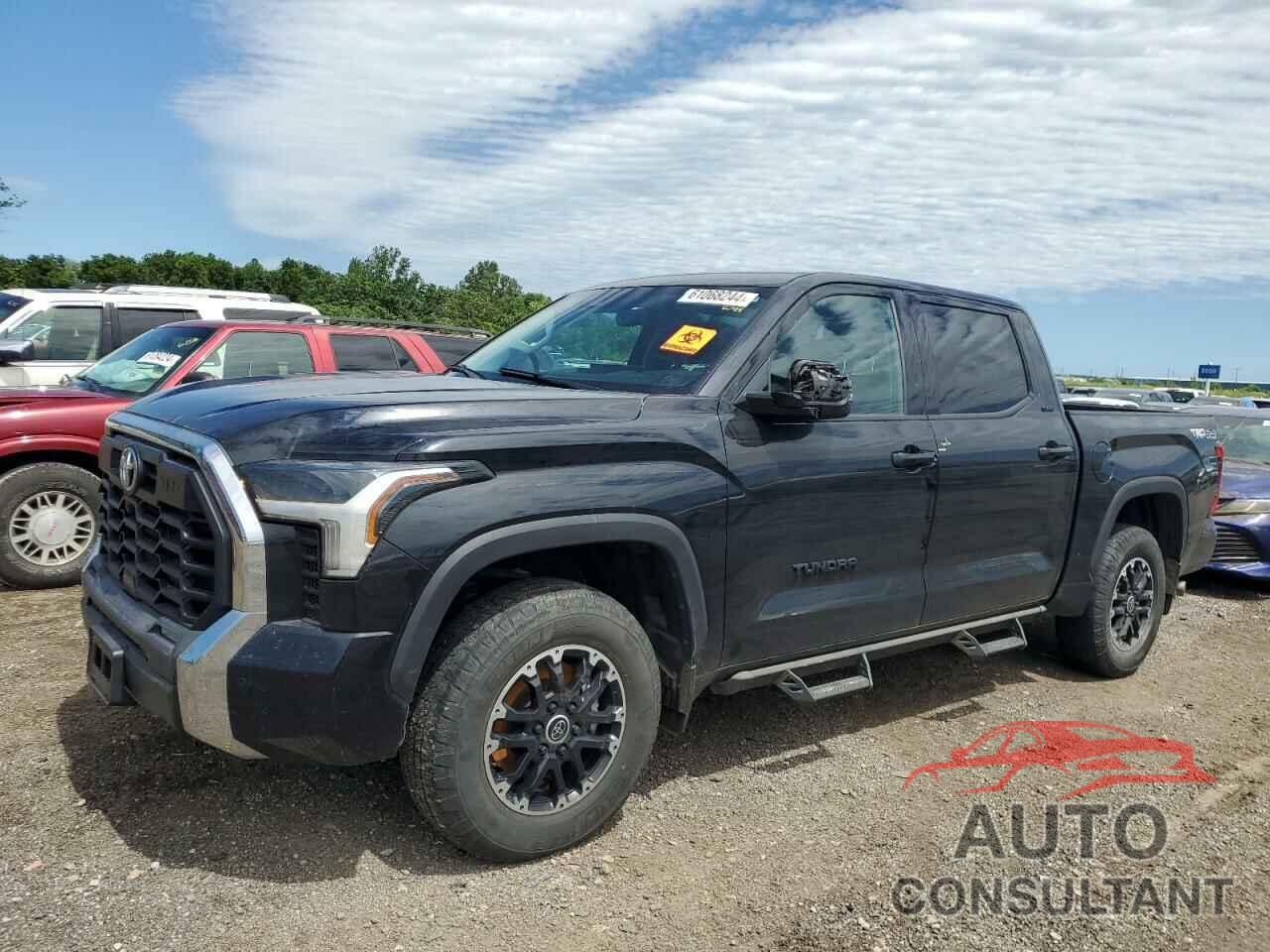 TOYOTA TUNDRA 2022 - 5TFLA5DB0NX044937