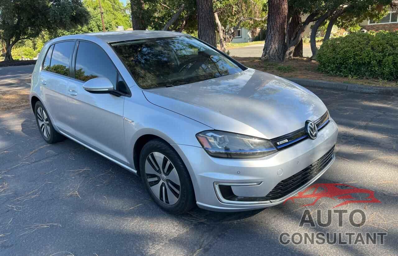 VOLKSWAGEN GOLF 2015 - WVWPP7AUXFW911575