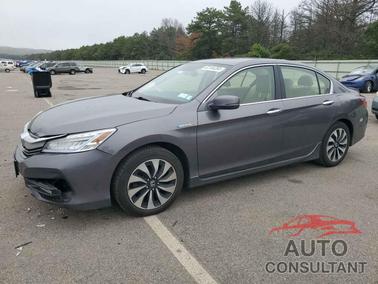 HONDA ACCORD 2017 - JHMCR6F71HC013567