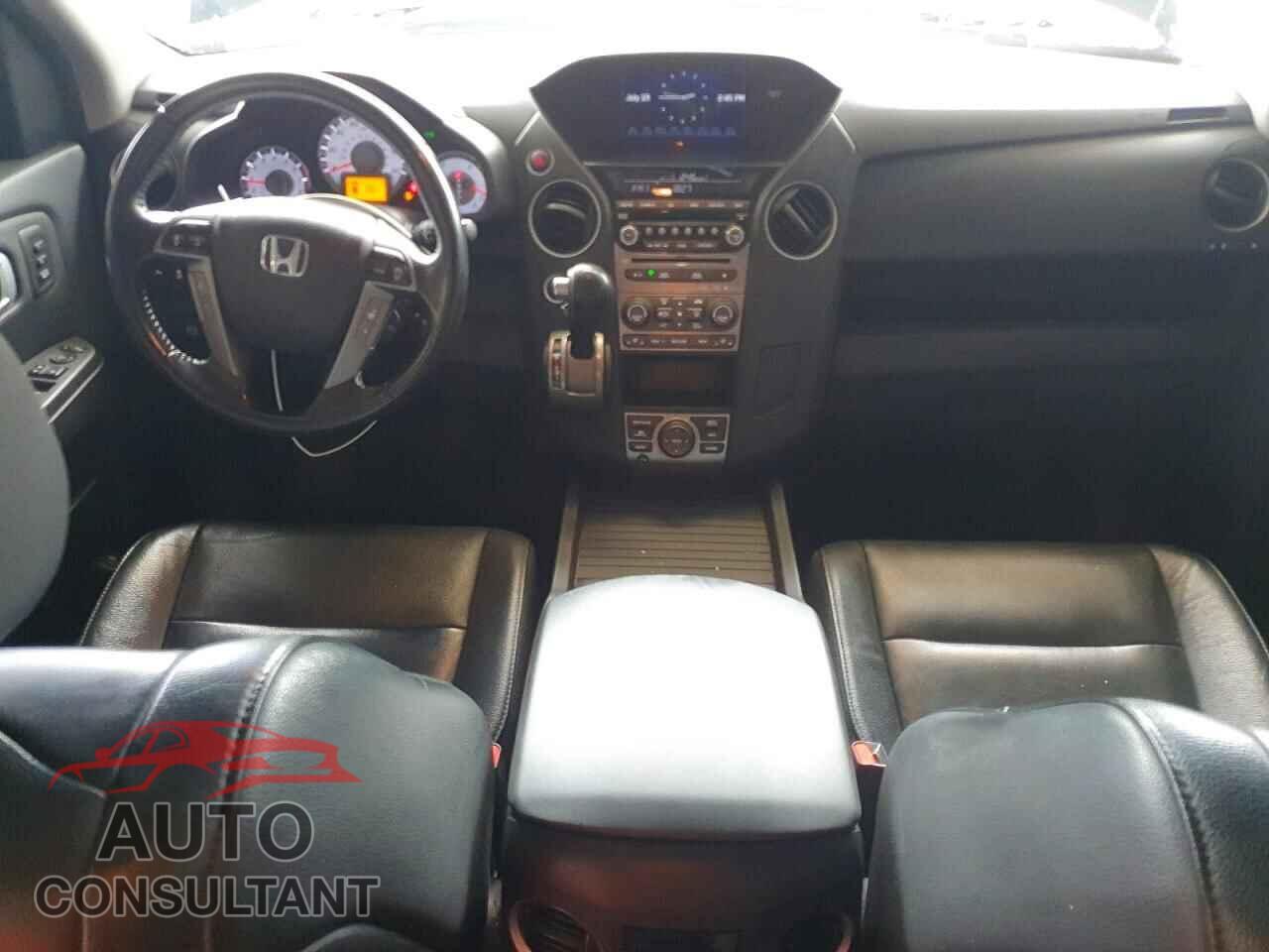 HONDA PILOT 2012 - 5FNYF4H94CB019541