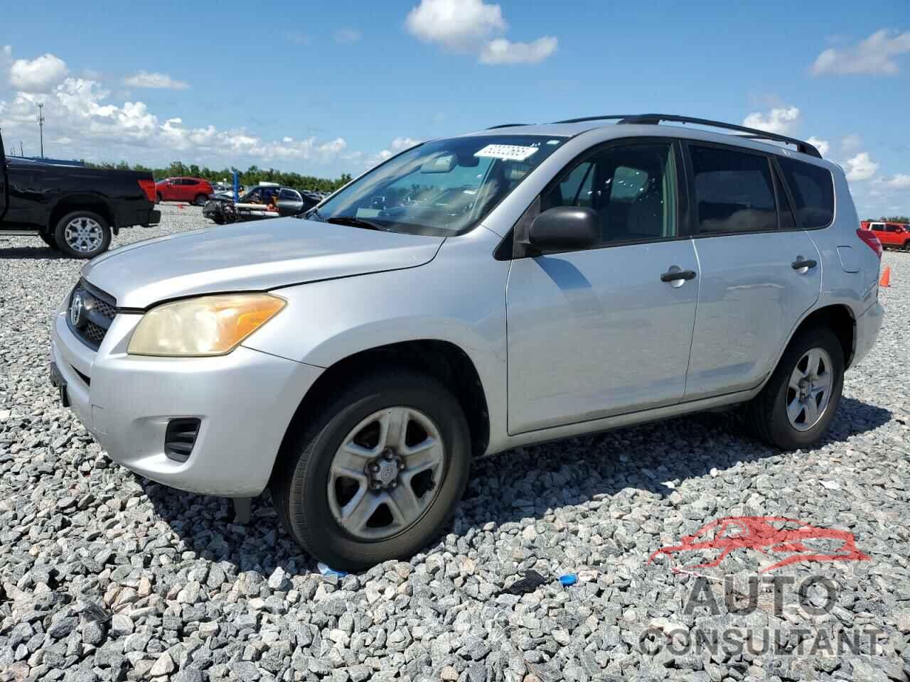 TOYOTA RAV4 2009 - JTMBF33V29D019932
