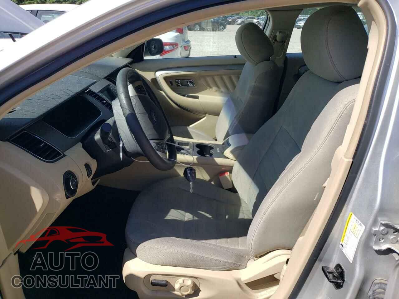 FORD TAURUS 2017 - 1FAHP2D86HG137785