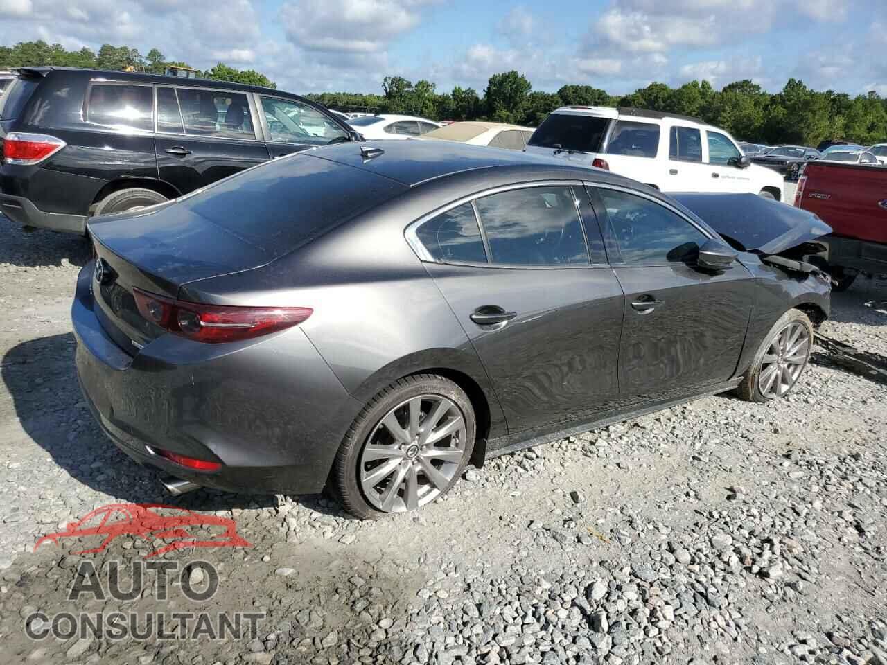 MAZDA 3 2019 - JM1BPBEM7K1132679