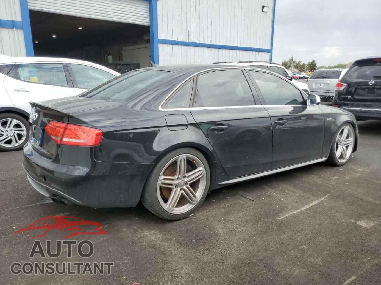 AUDI S4/RS4 2011 - WAUBGAFL4BA057078