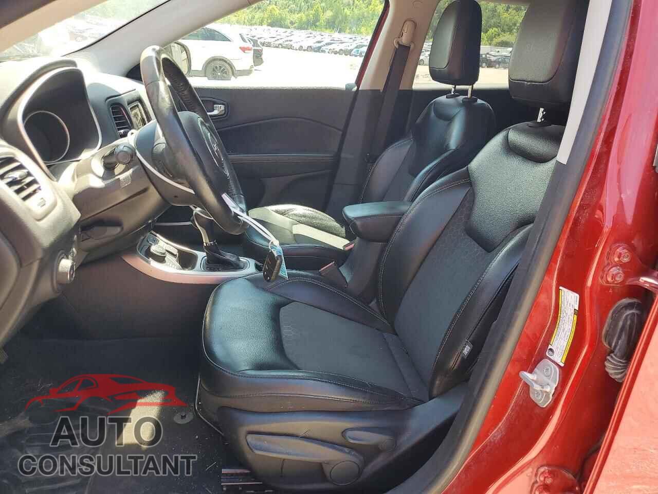 JEEP COMPASS 2018 - 3C4NJDBB2JT232032