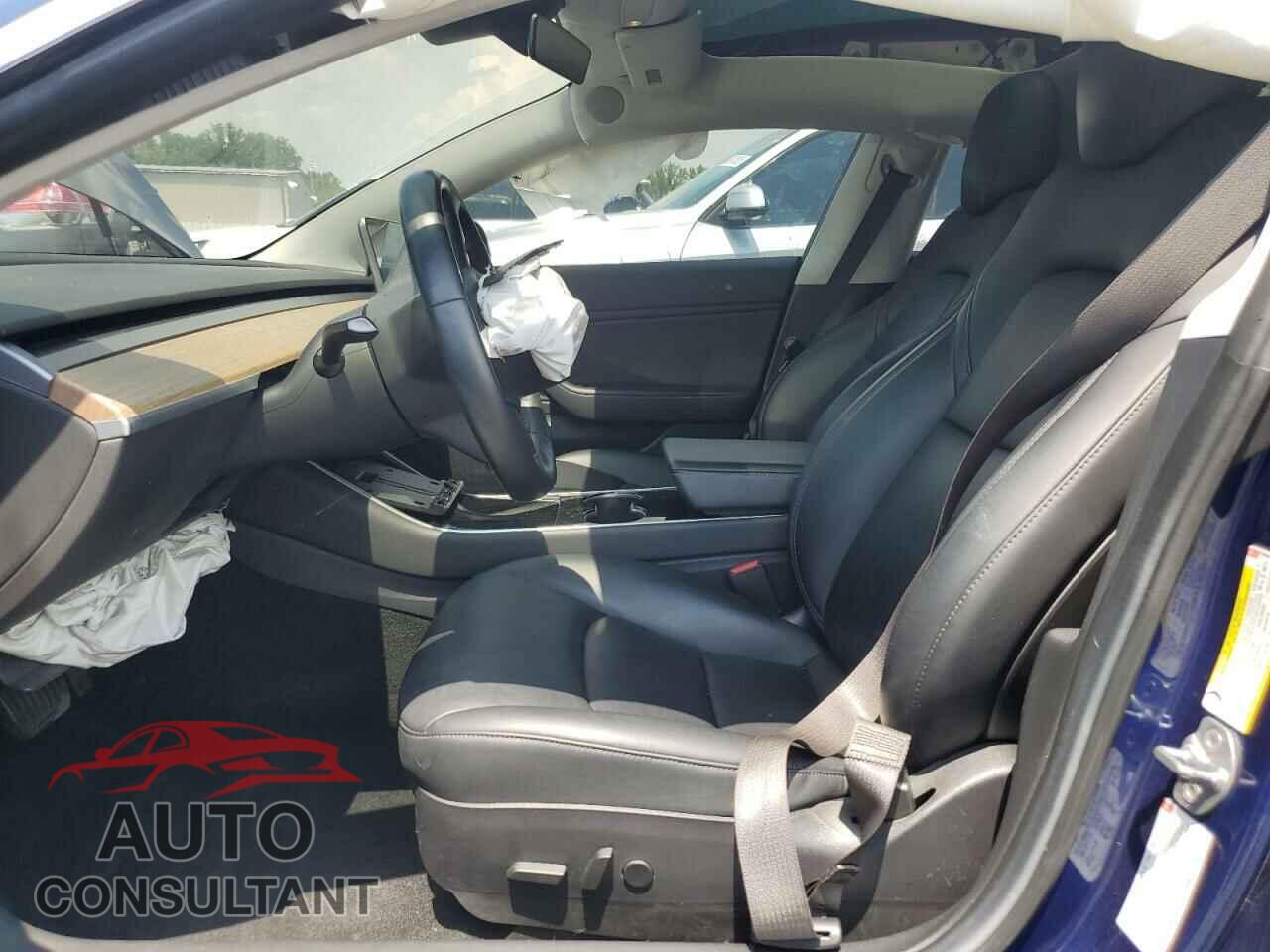 TESLA MODEL 3 2018 - 5YJ3E1EA1JF019598