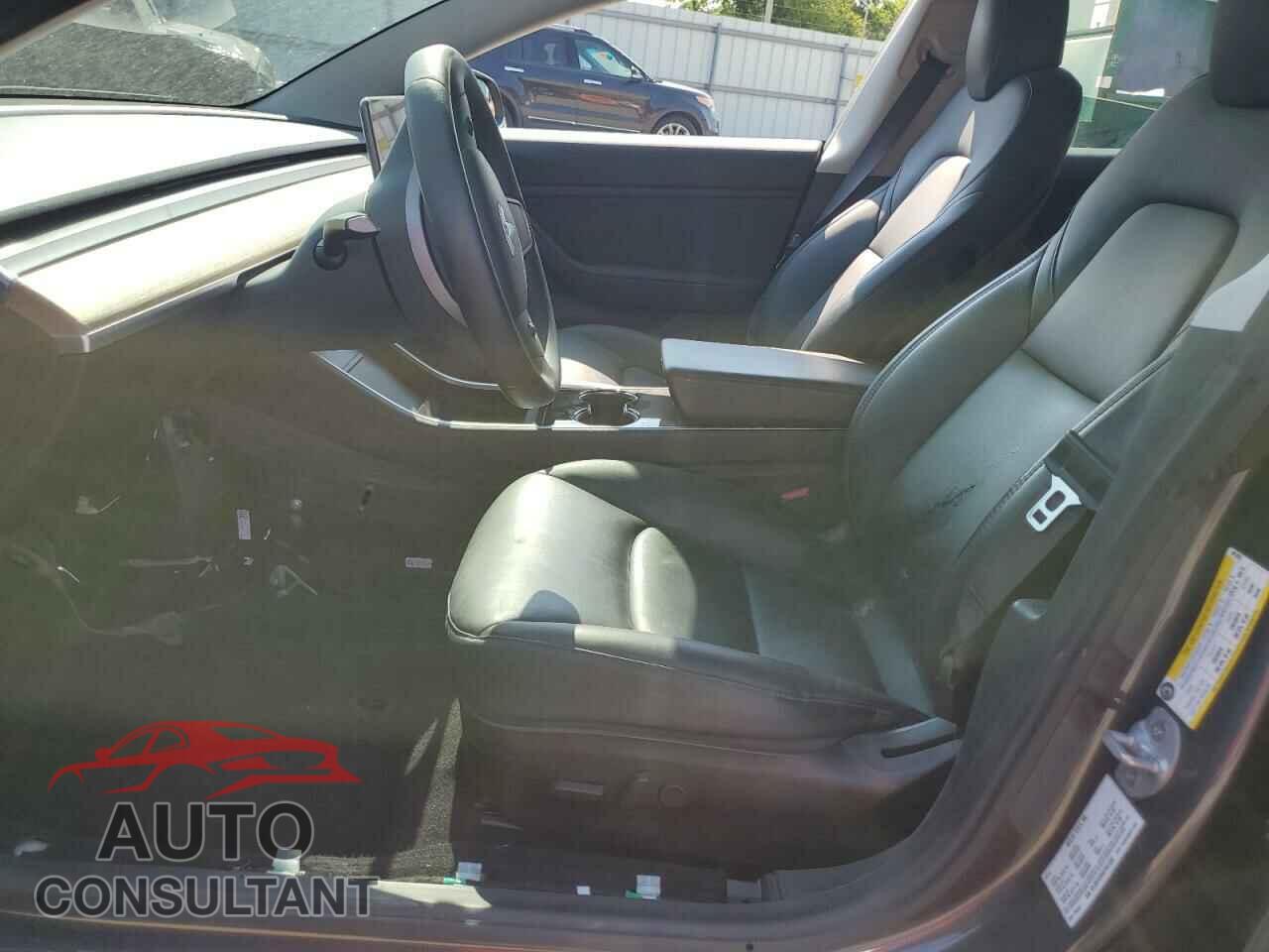 TESLA MODEL 3 2019 - 5YJ3E1EB6KF481326