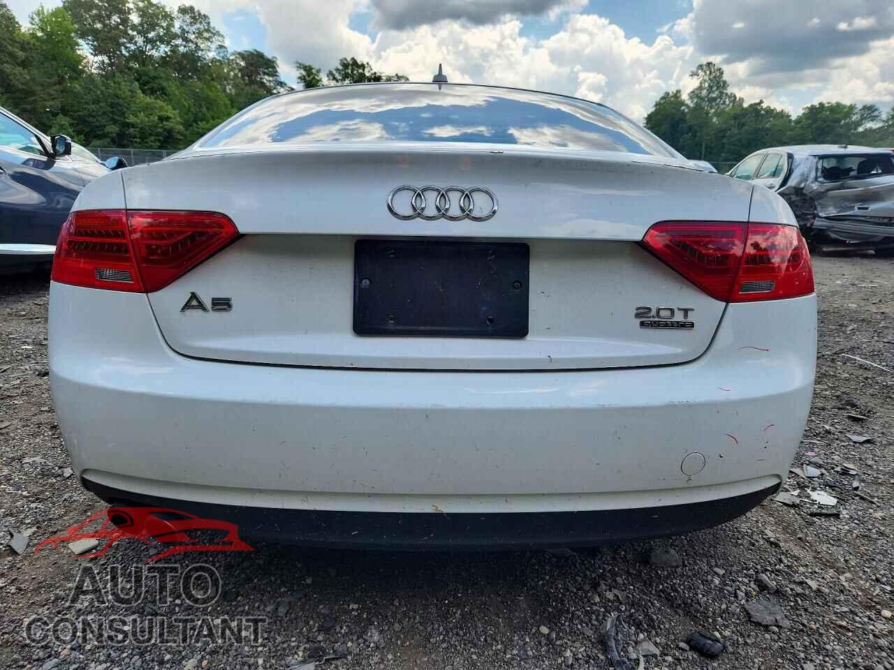 AUDI A5 2015 - WAUCFAFR8FA040432