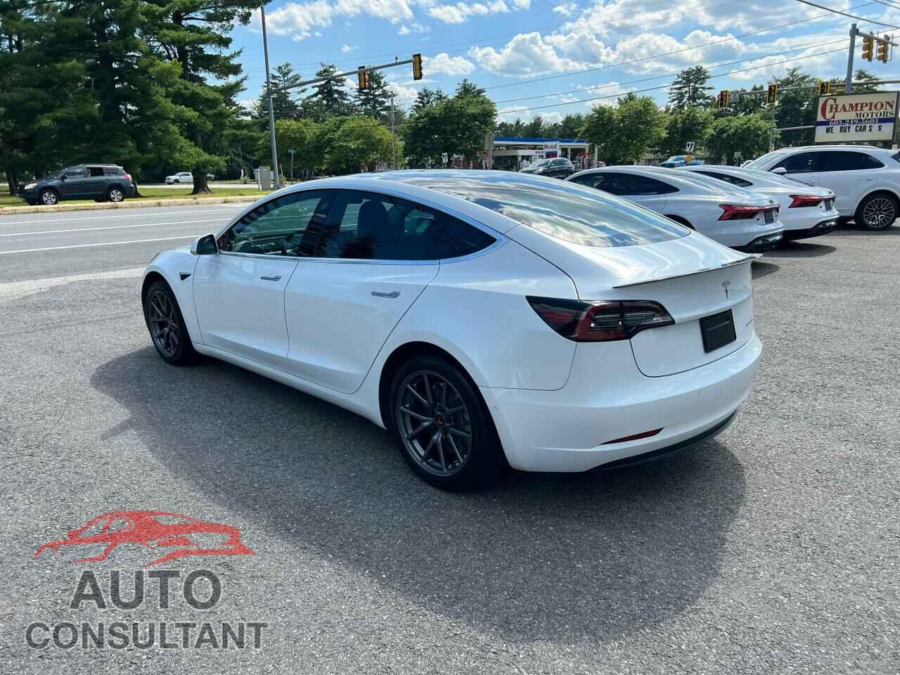 TESLA MODEL 3 2020 - 5YJ3E1EB6LF618251