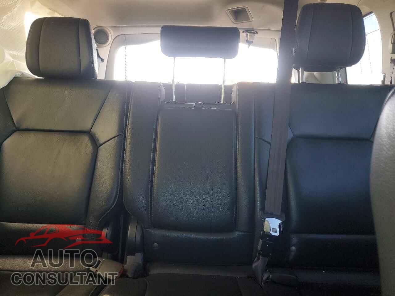 HONDA PILOT 2012 - 5FNYF3H92CB023923