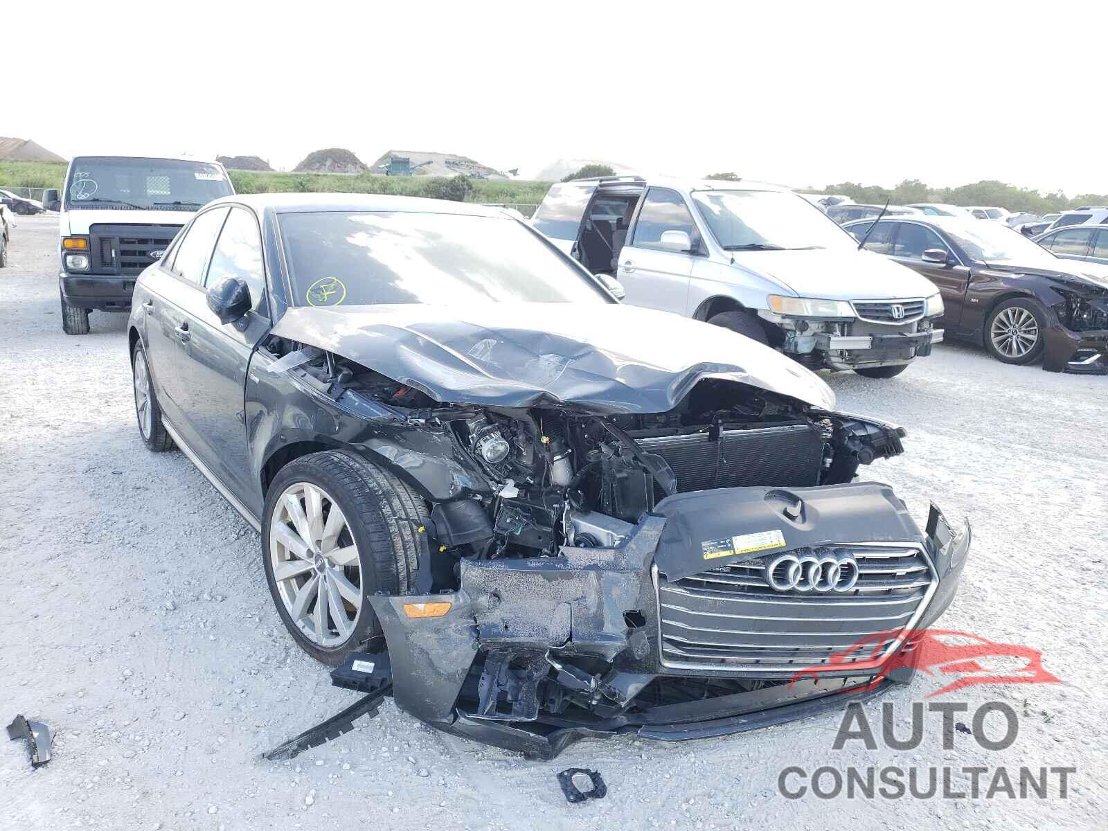 AUDI A4 2018 - WAUDNAF46JN002856