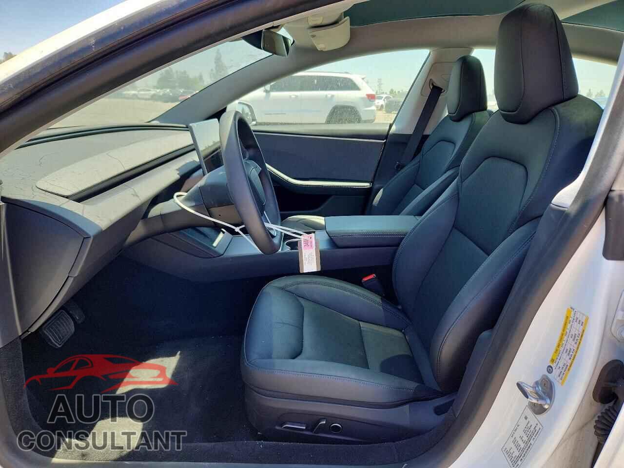 TESLA MODEL 3 2025 - 5YJ3E1EA7SF058732