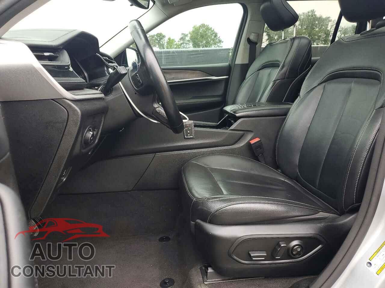 JEEP CHEROKEE 2022 - 1C4RJGBG7N8549128