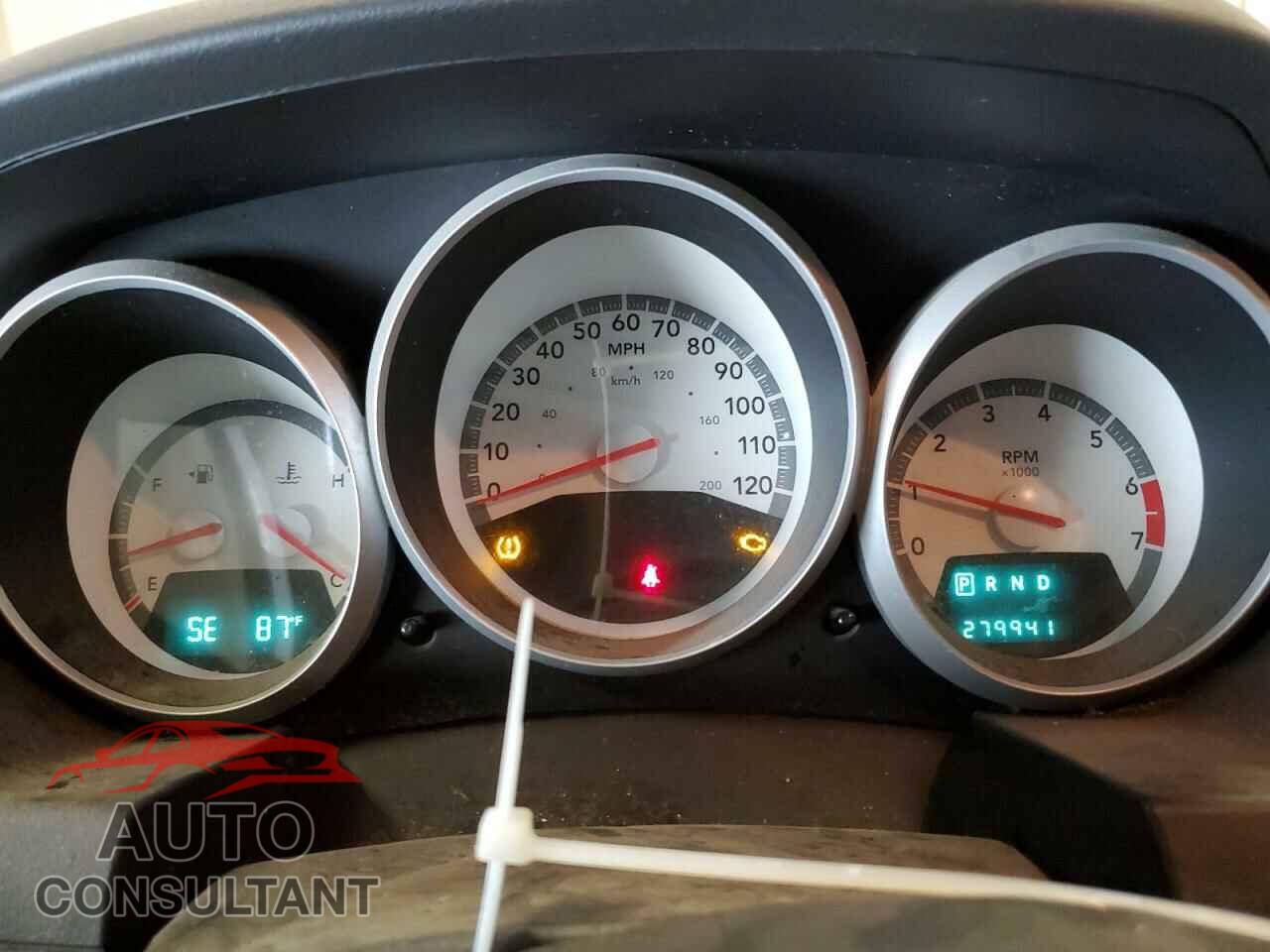 DODGE CARAVAN 2010 - 2D4RN3D17AR438120