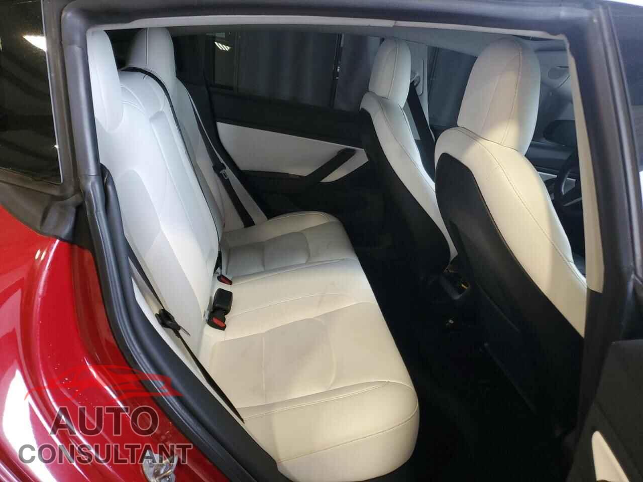 TESLA MODEL 3 2019 - 5YJ3E1EA8KF448027