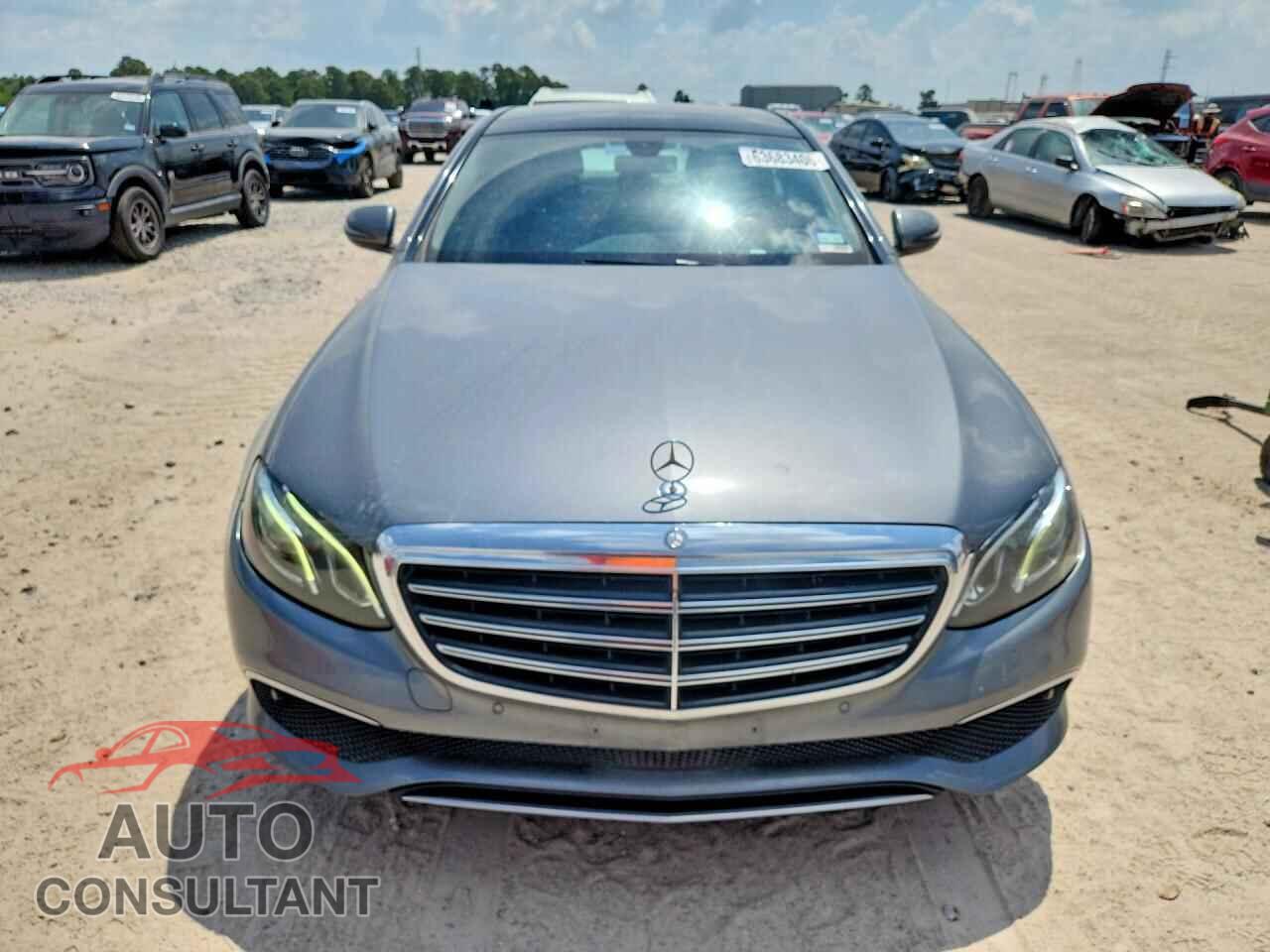 MERCEDES-BENZ E-CLASS 2017 - WDDZF4KB9HA073763