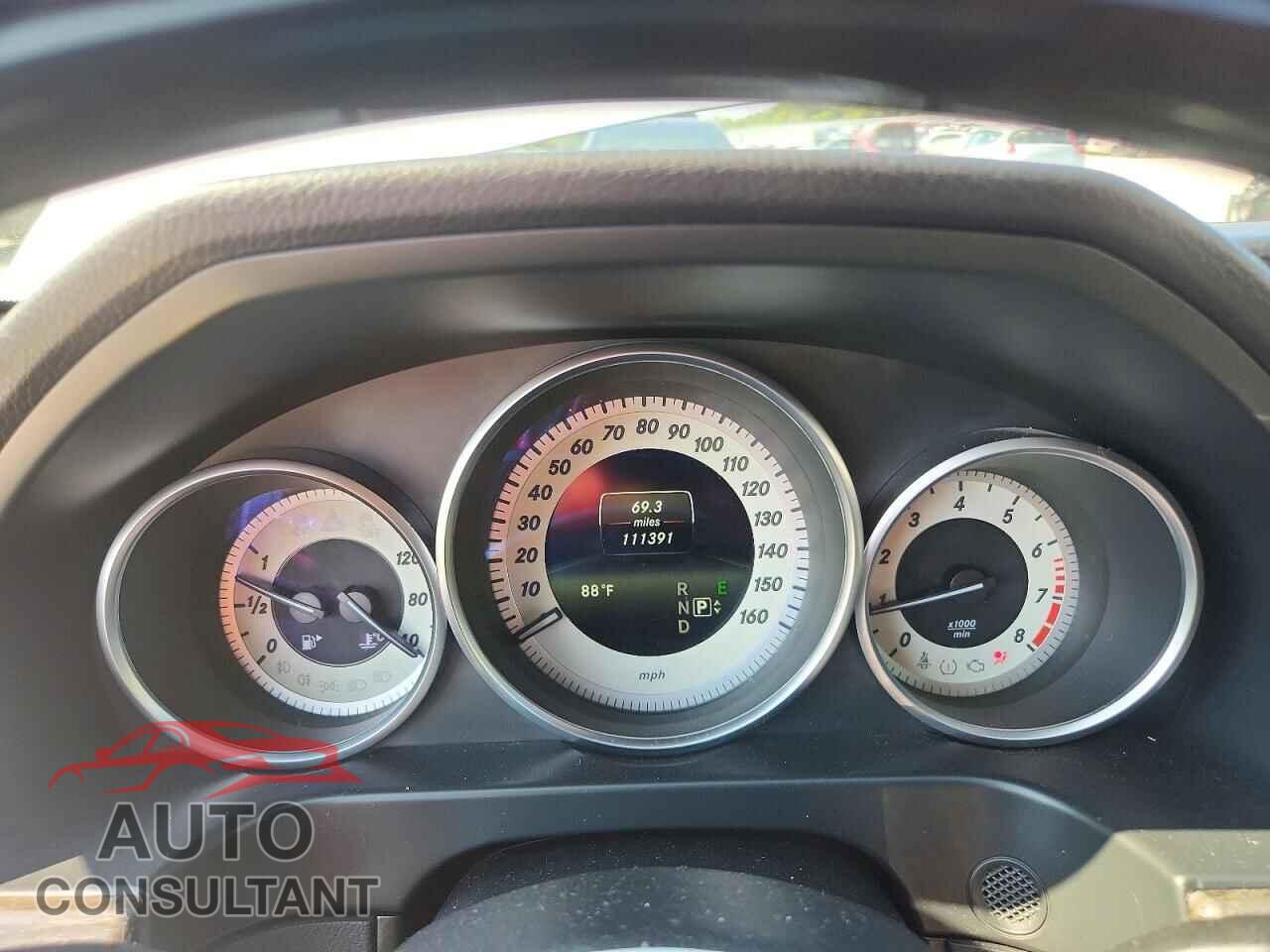 MERCEDES-BENZ E-CLASS 2015 - WDDHF5KB9FB084142