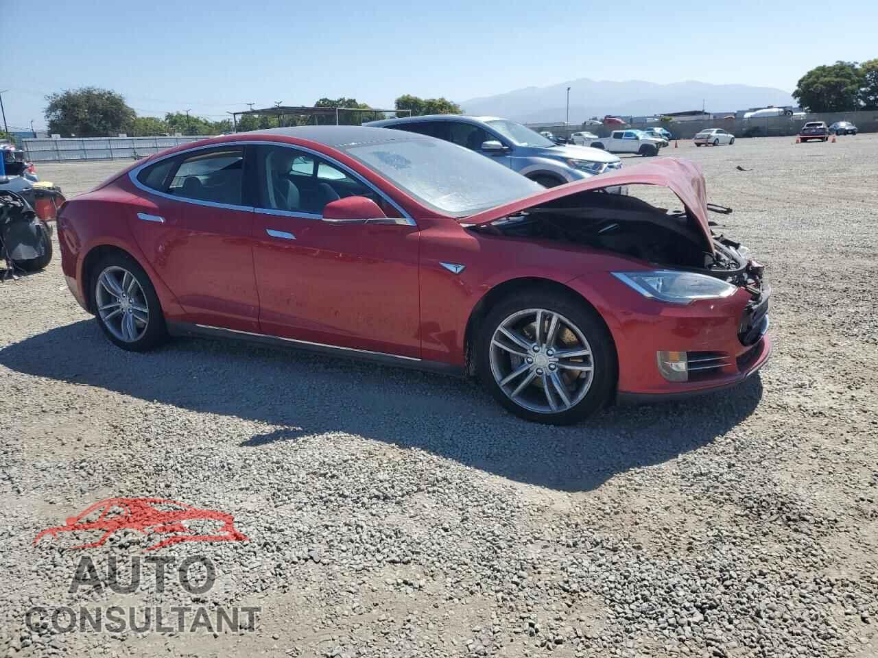 TESLA MODEL S 2014 - 5YJSA1S13EFP47926