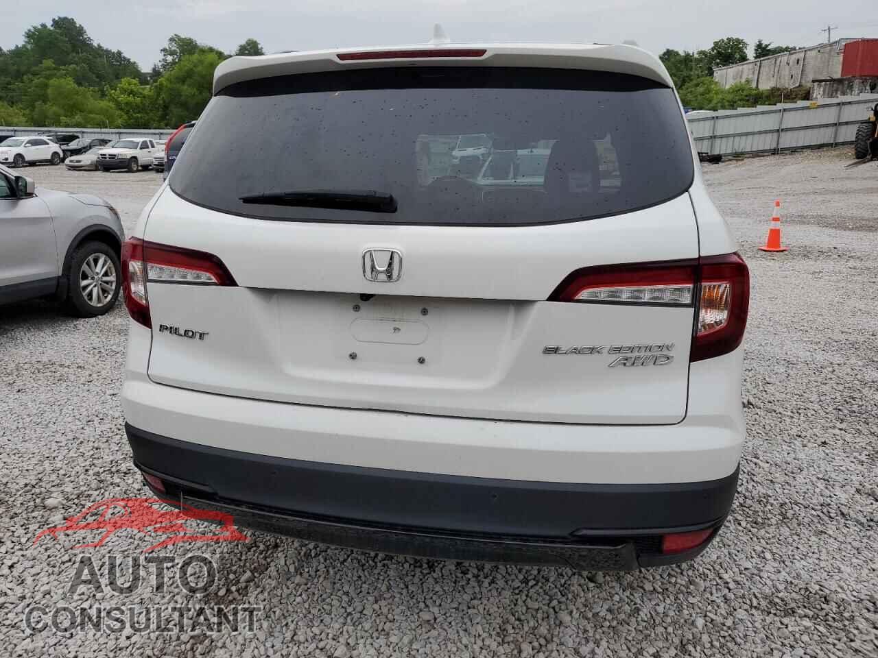 HONDA PILOT 2021 - 5FNYF6H73MB056639