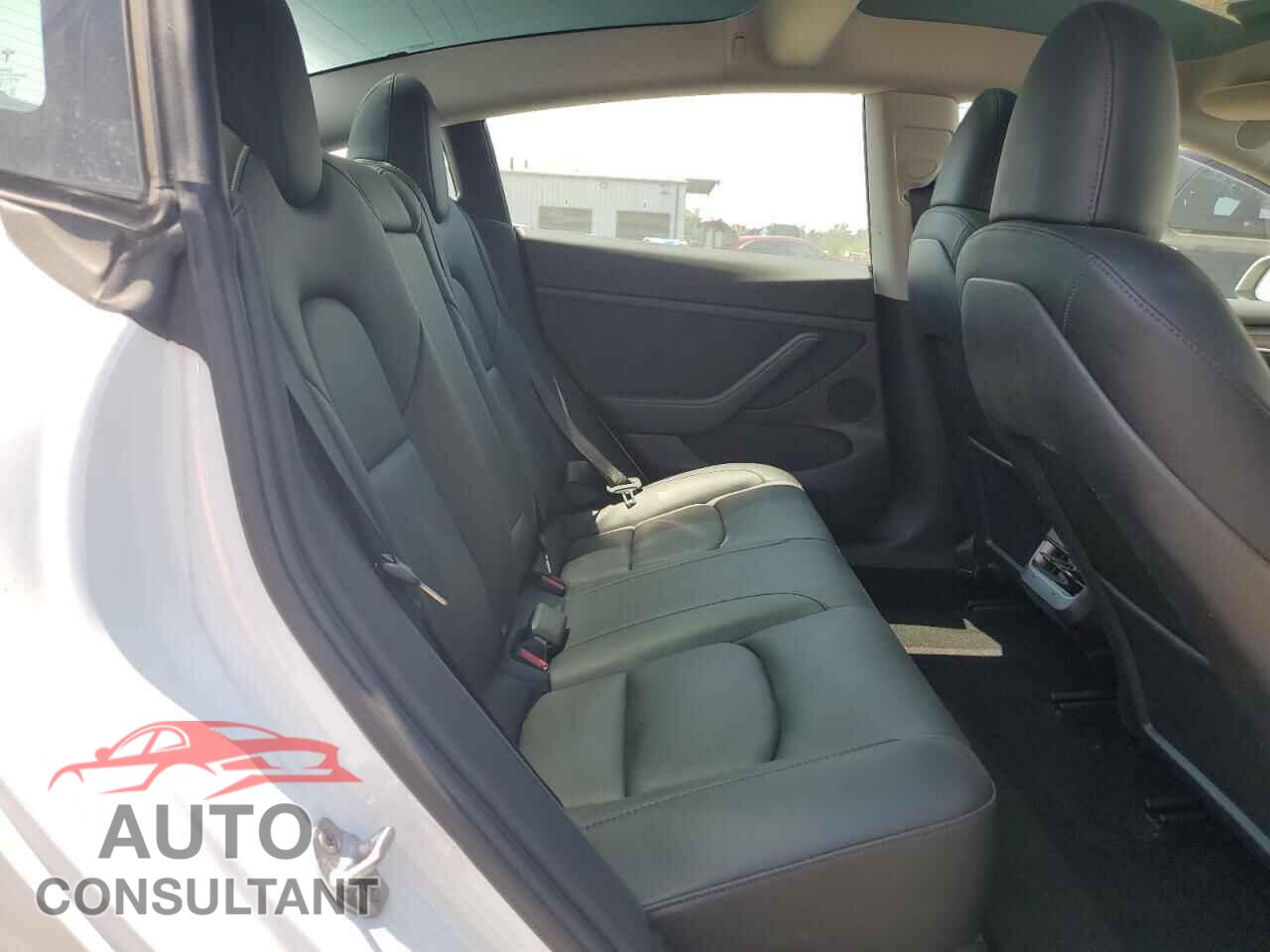 TESLA MODEL 3 2023 - 5YJ3E1EA8PF582009