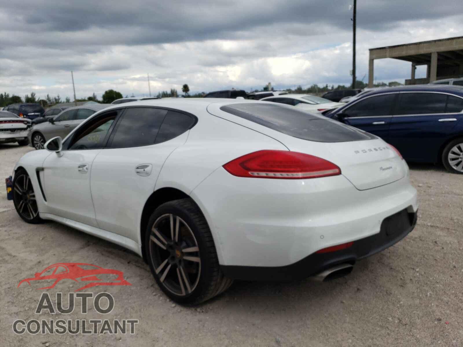 PORSCHE PANAMERA 2016 - WP0AA2A72GL000731